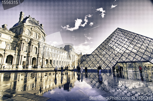 Image of Architectural Structure of Louvre Exterior