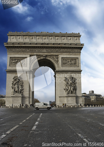 Image of Colors of Sky over Triumph Arc, Paris