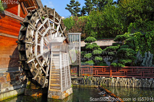 Image of wooden waterwheel