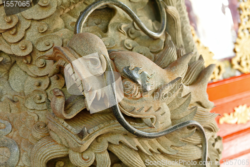 Image of chinese dragon statue in temple