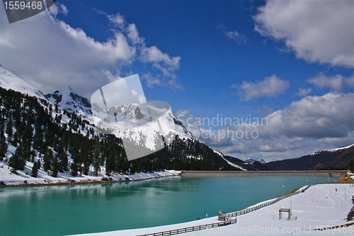 Image of no captionLake in Austrian Alpes