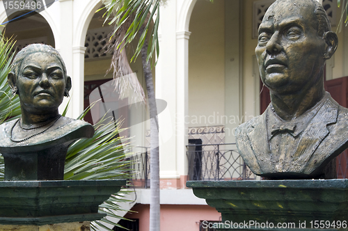 Image of statue Lolita Soreano Julian Guerrero Palacio Nacional Managua N