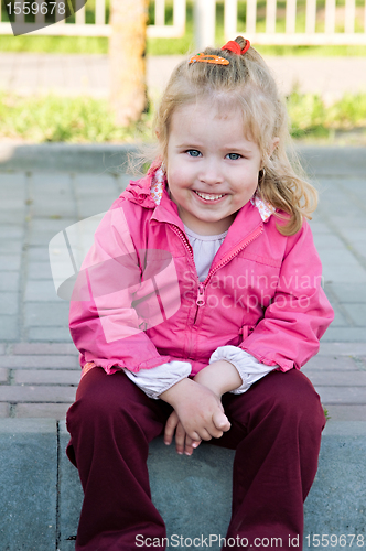 Image of smiling of girl