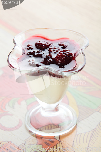 Image of sweet cream on cup