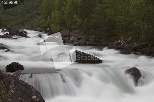 Image of Tveitafossen floating down the mountain