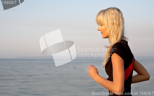 Image of jogging girl