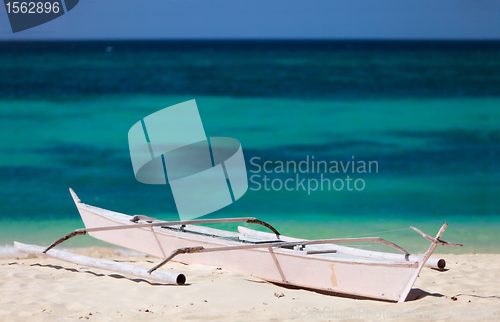 Image of Boat at beach