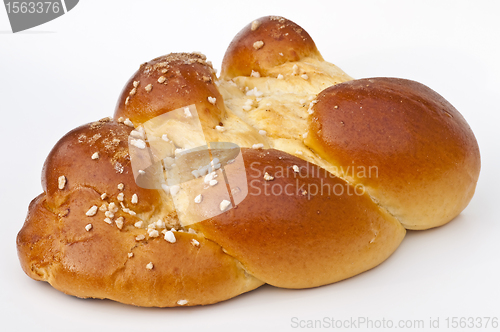 Image of 	braided yeast bun   