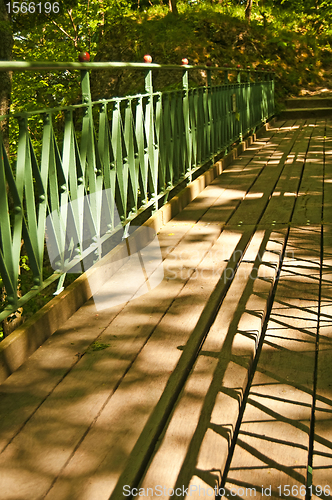 Image of footbridge