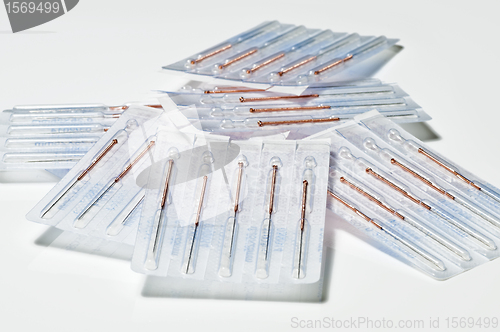 Image of acupuncture needle one-way