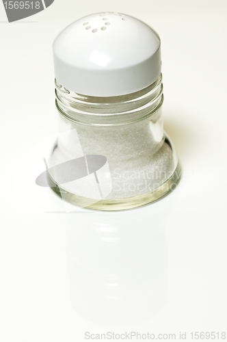 Image of salt shaker