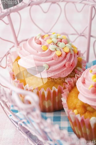 Image of Pink muffins