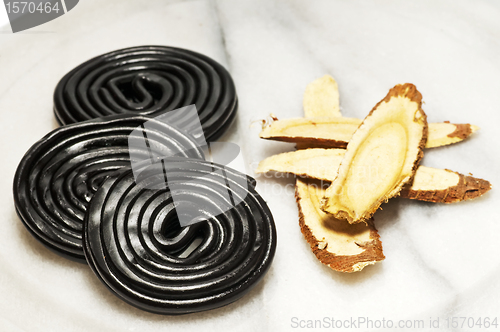 Image of licorice raw and candy