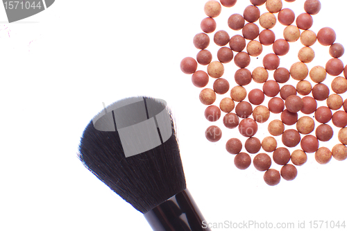Image of bronzing pearls