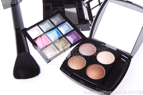 Image of compact eyeshadows