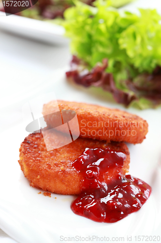 Image of Baked Camembert with Cranberry Sauce