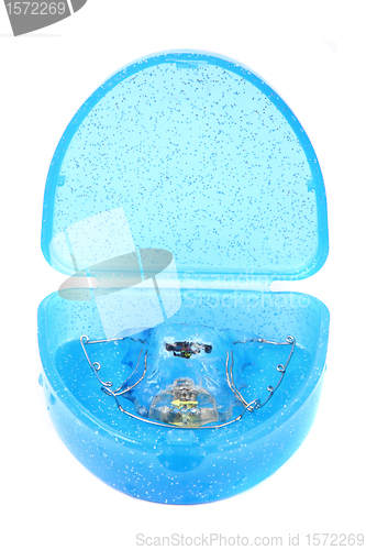 Image of braces (orthodontic tool) 
