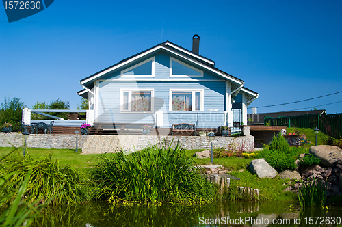 Image of House on lawn