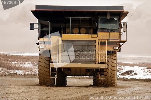 Image of Dump truck