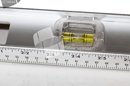 Image of Builders spirit level in aluminum ruler