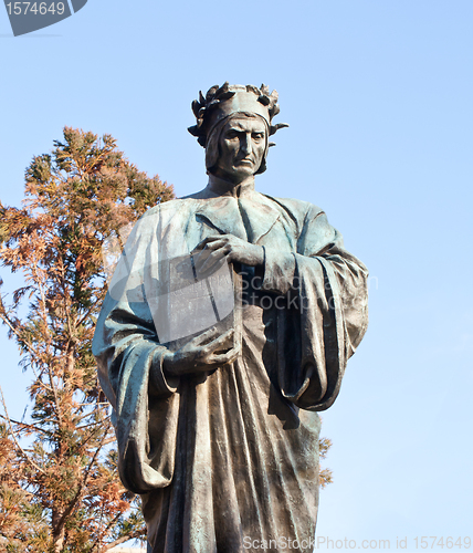 Image of Dante statue in Meridian Hill park