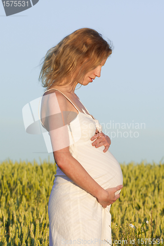 Image of pregnant woman