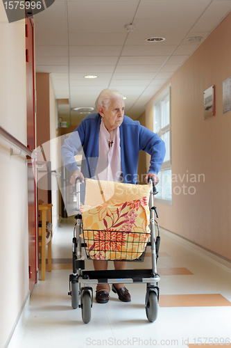 Image of male nurse and senior woman