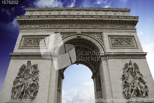 Image of Arc de Triomphe in Paris