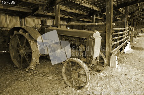 Image of Old tractor