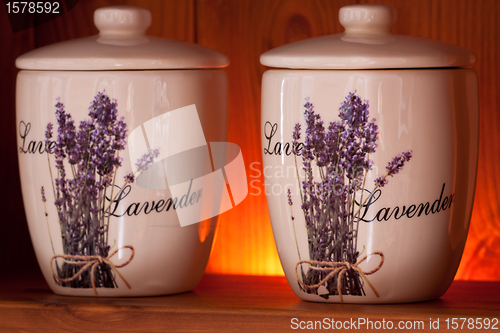 Image of Lavender flowers in a ceramic jar