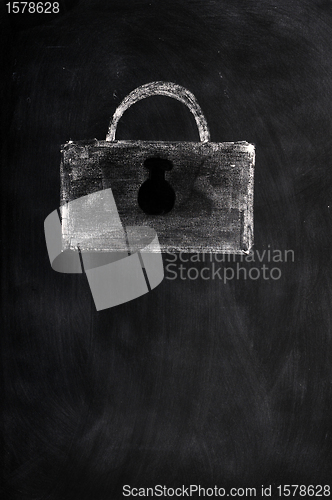 Image of A Lock drawn with chalk