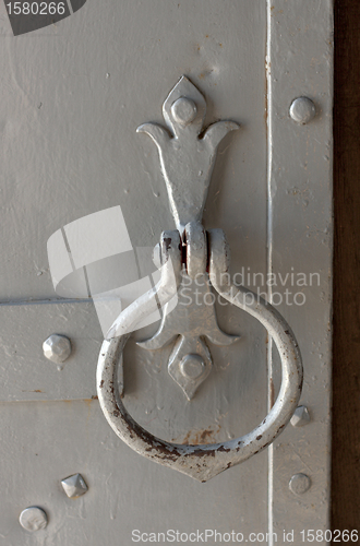 Image of handle to the door