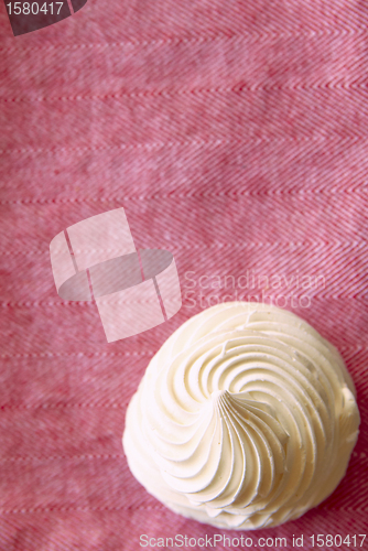 Image of Tasty white meringue on a napkin.