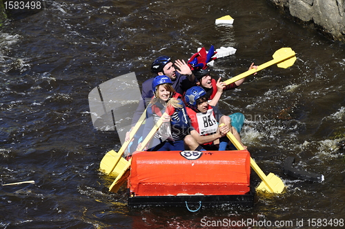 Image of A funny boat race