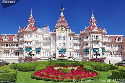 Image of Entrance in Disneyland Paris