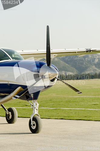 Image of propeller plane