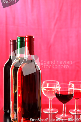 Image of Red, rose and white wine, drink photo