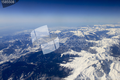 Image of Caucasus from aeroplanes window