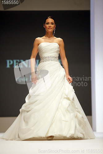 Image of Wedding dresses fashion show