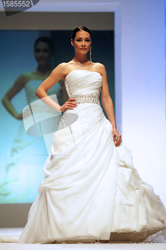 Image of Wedding dresses fashion show