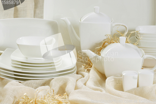 Image of dishware