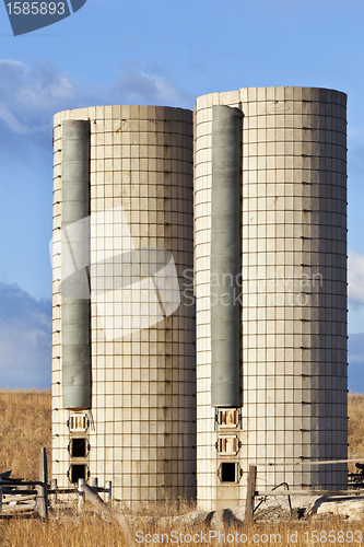 Image of twin farm silos