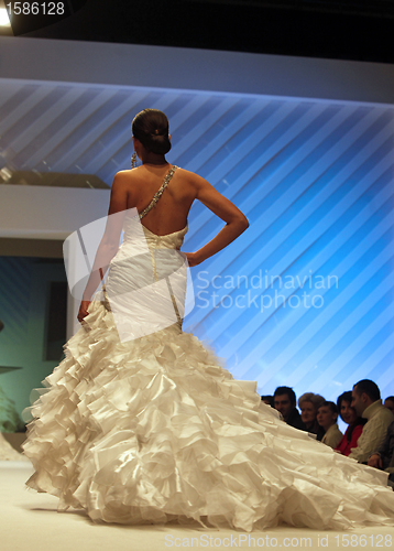 Image of Wedding dresses fashion show 