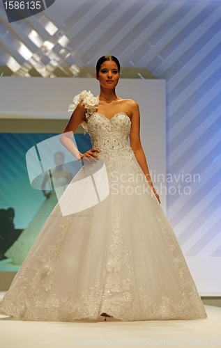 Image of Wedding dresses fashion show 