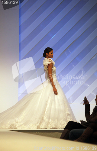 Image of Wedding dresses fashion show 