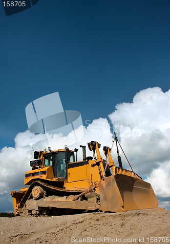 Image of Heavy duty bulldozer at work