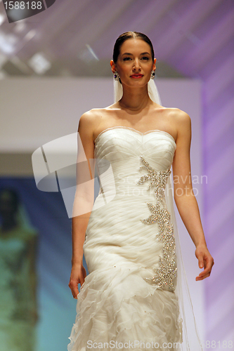 Image of Wedding dresses fashion show 