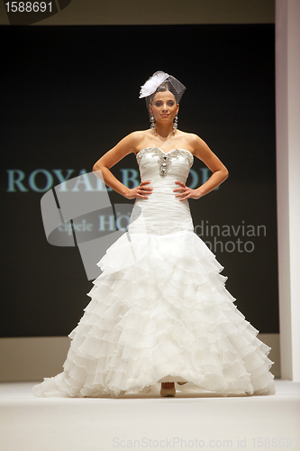 Image of Wedding dresses fashion show 