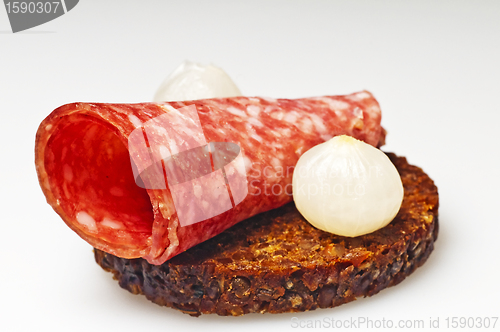 Image of Pumpernickel with salami