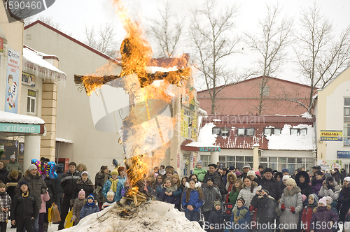 Image of fire the Maslenitsa Doll